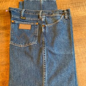 Vintage 1990s era Wrangler men’s jeans 34x30